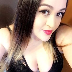 Meet your Posher, Juana